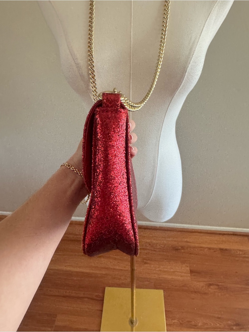 Jimmy Choo Parfumes Red Glitter Chain Crossbody Bag - Picture 9 of 12